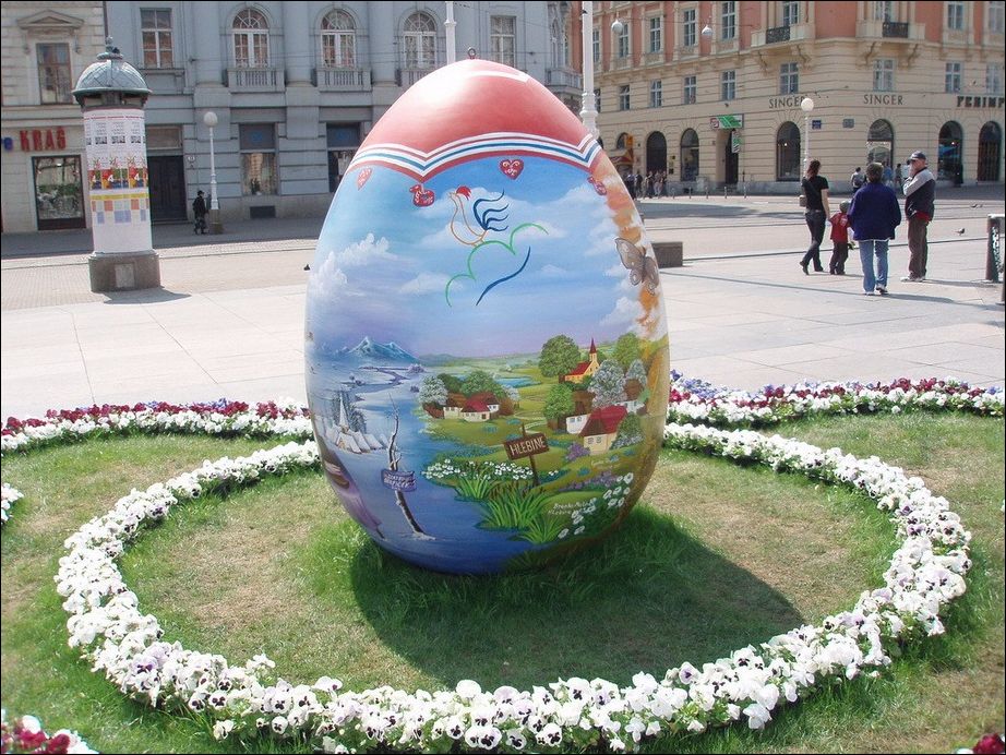 Пасхальный креатив со всего света