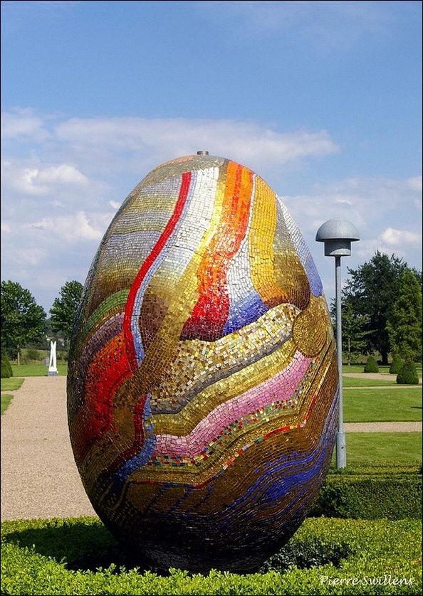 Пасхальный креатив со всего света