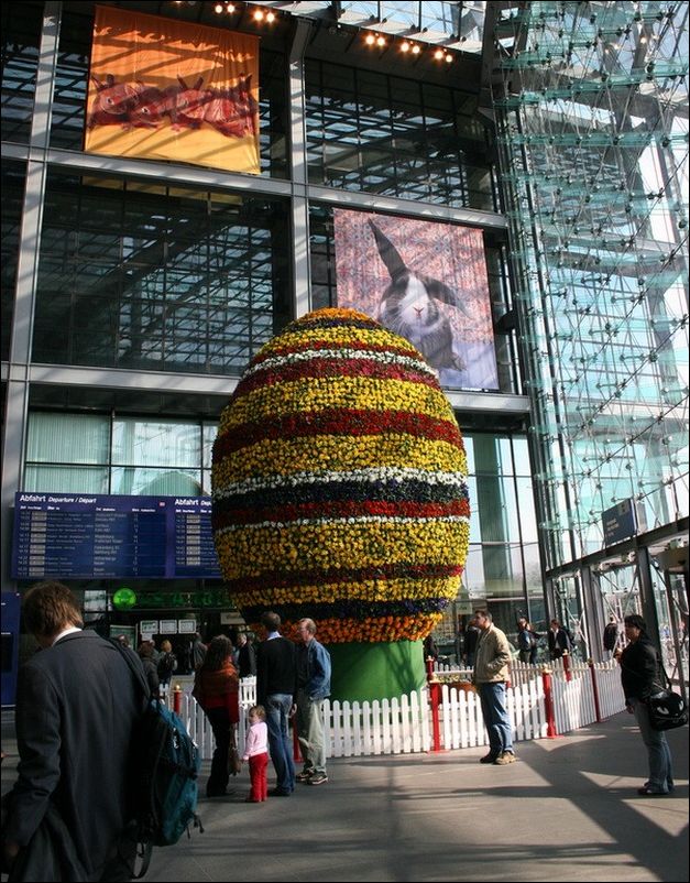 Пасхальный креатив со всего света