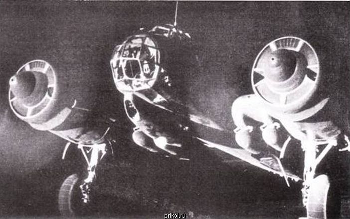 Баннер с немецкими летчиками в Ивантеевке