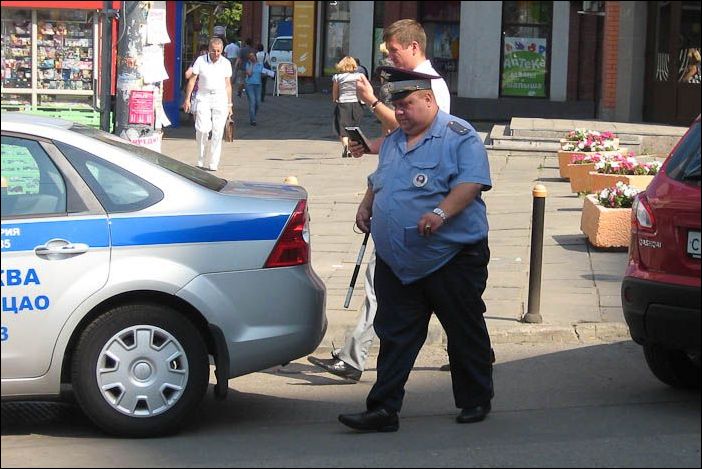 policeman-03.jpg