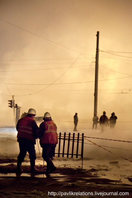 прорыв теплотрассы proriv-teplotrassi-07