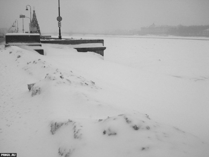 sankt-peterburg-in-snow-12