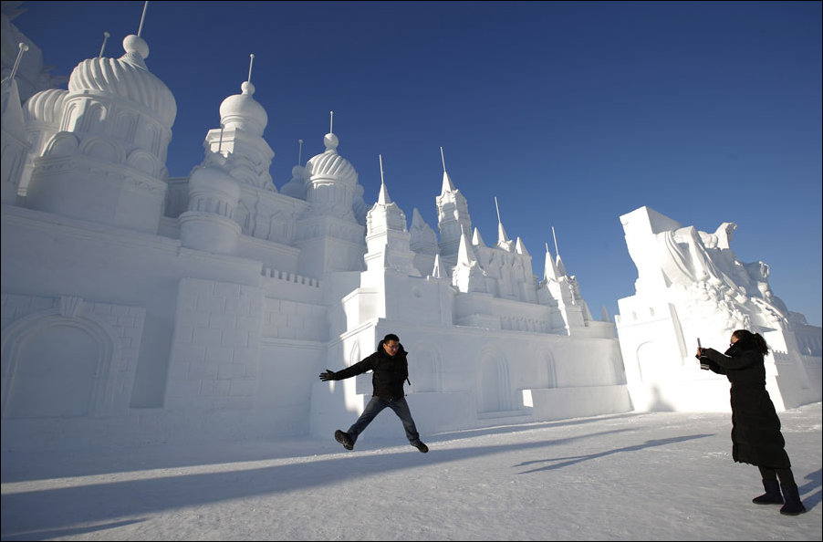 Фестиваль льда и снега в Харбине