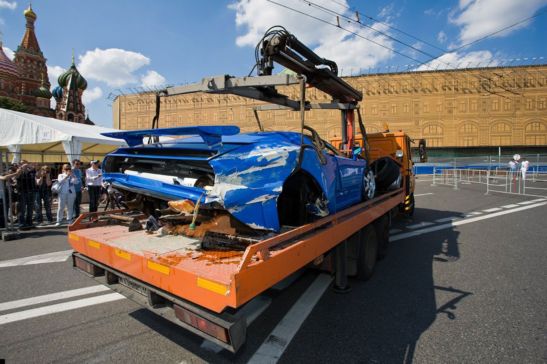 bugatti-crash-07