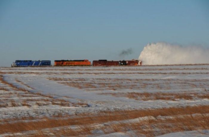 snow-train-21