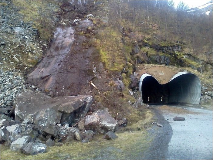 Камнепад Камнепад