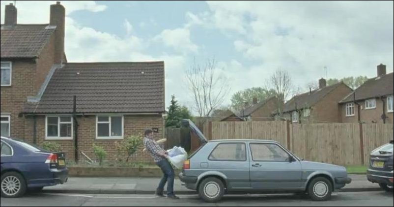 Каждый раз возвращаясь из супермаркета Каждый раз возвращаясь из супермаркета