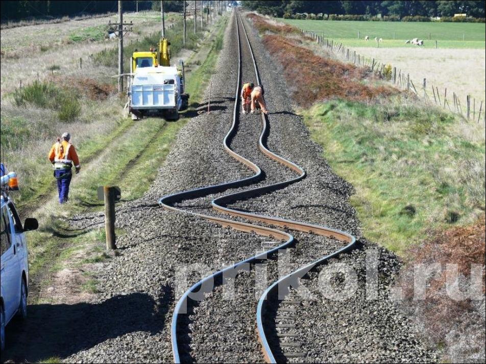 рельсы деформировались