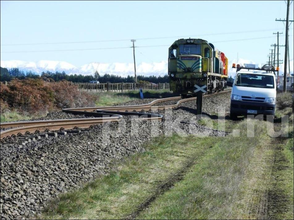 рельсы деформировались