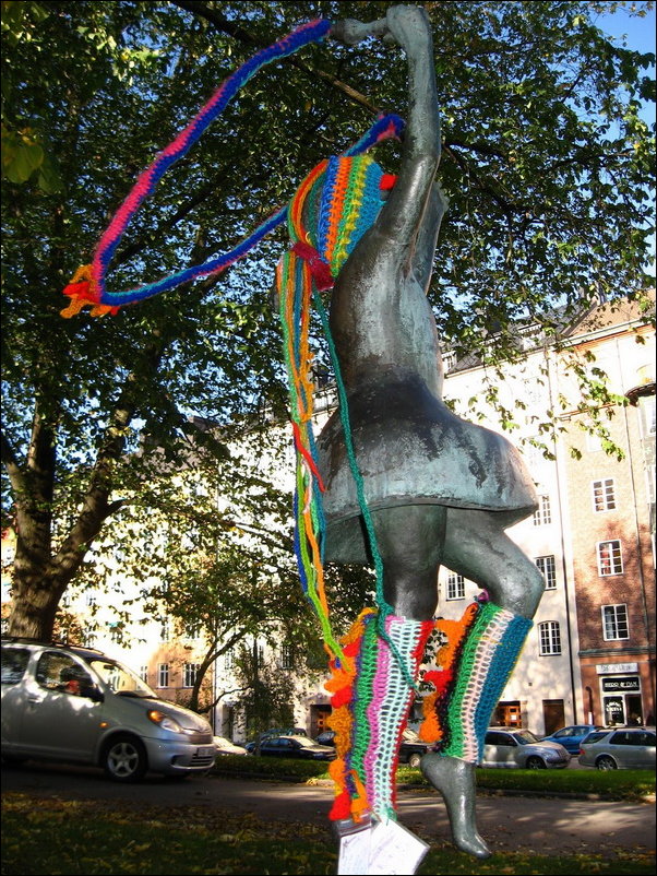 Urban Knitting Urban Knitting