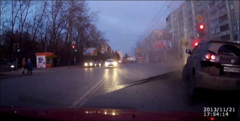 Взрыв водопровода в Екатеринбурге