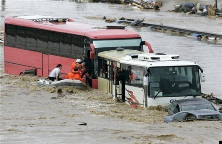 istanbul-flood-33