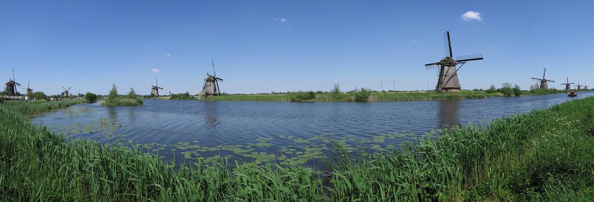 Kinderdijk-Panorama.jpg
