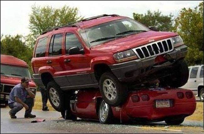 auto-crash-290309-13