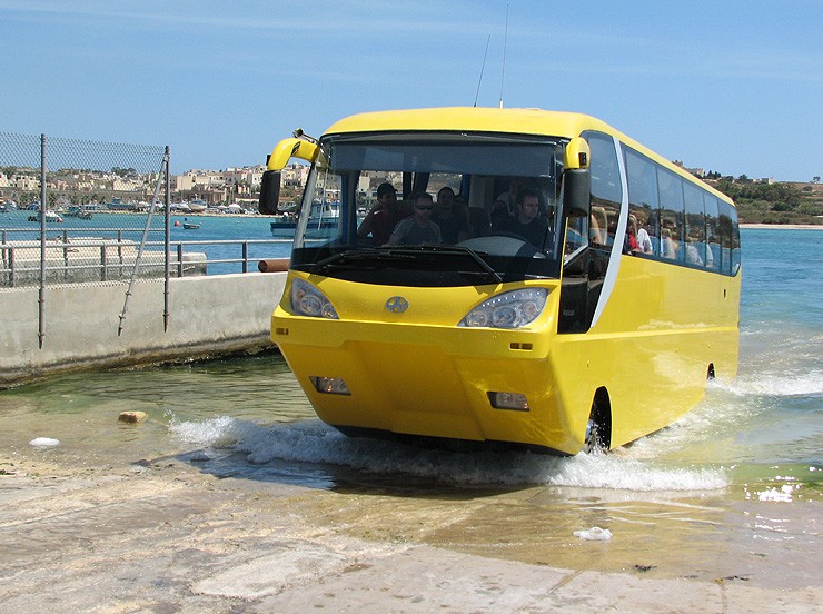 avtobus-amfibiya10