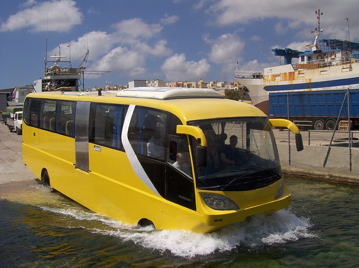 avtobus-amfibiya2
