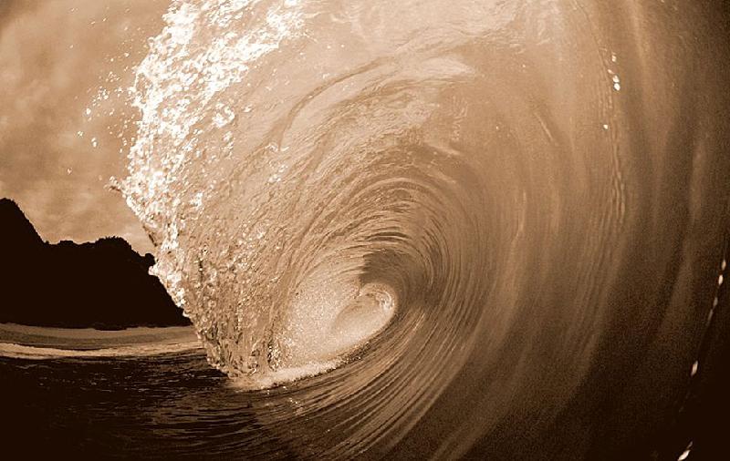 waves-surfer-12