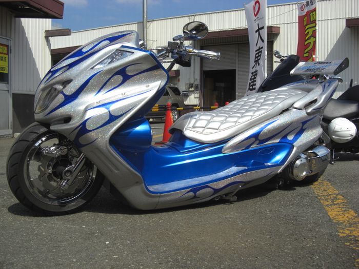 japan-custom-scooter-01