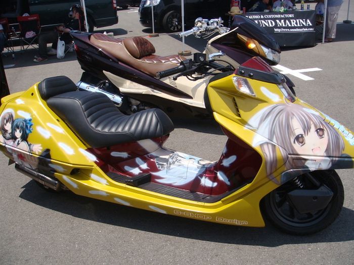 japan-custom-scooter-15