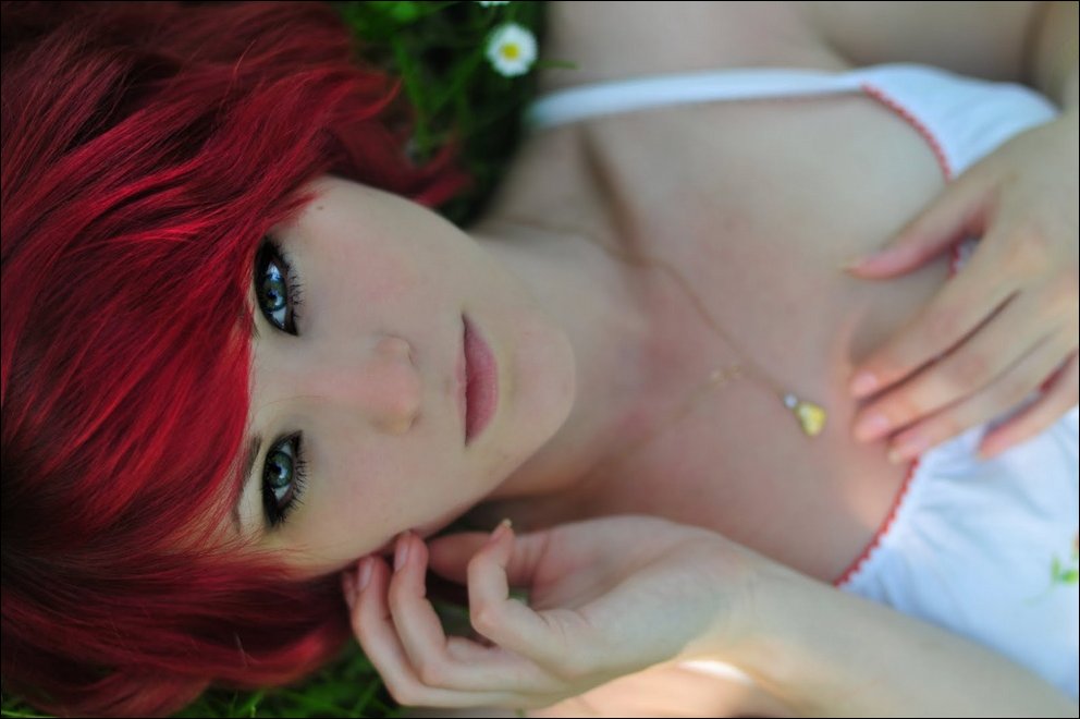 Няши. Сногсшибательная рыжая девушка. Рыжая с короткими волосами отсос. Рыжая вебкам.