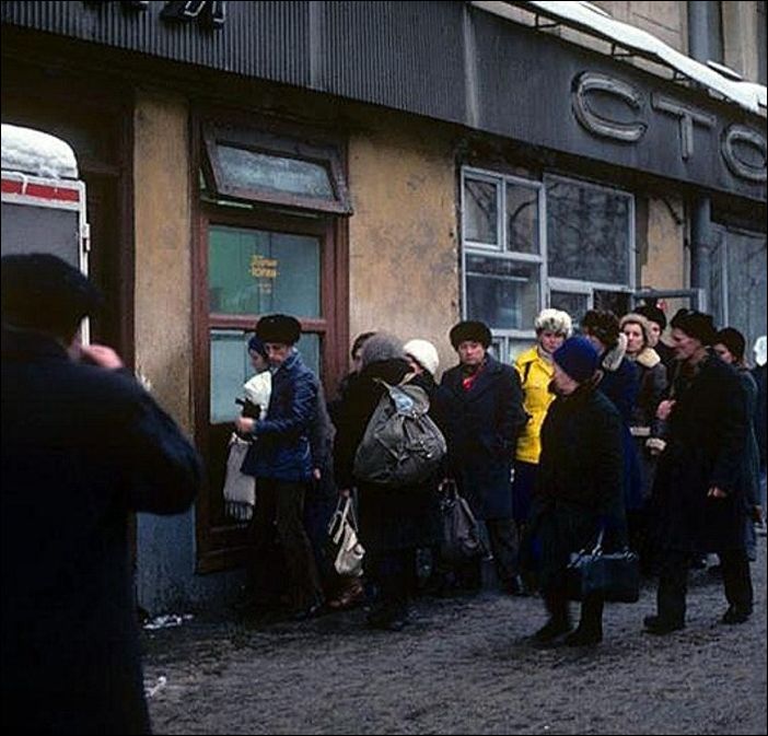 Жизнь в очередях