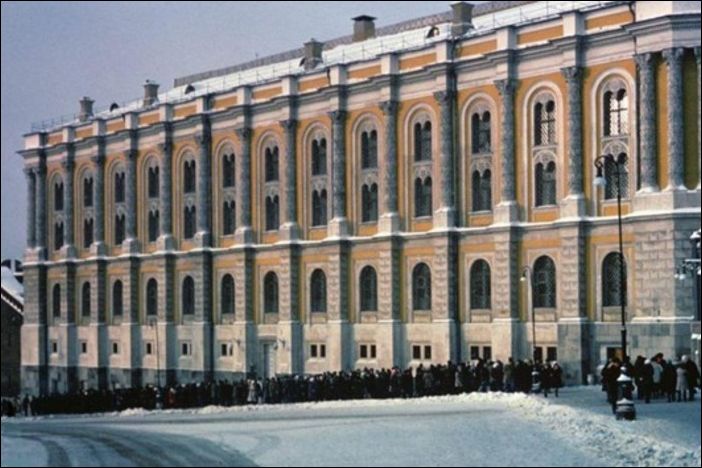 Жизнь в очередях