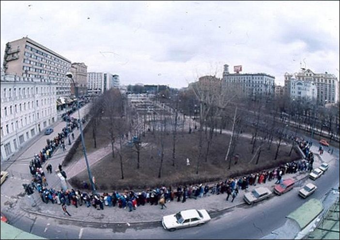 Жизнь в очередях