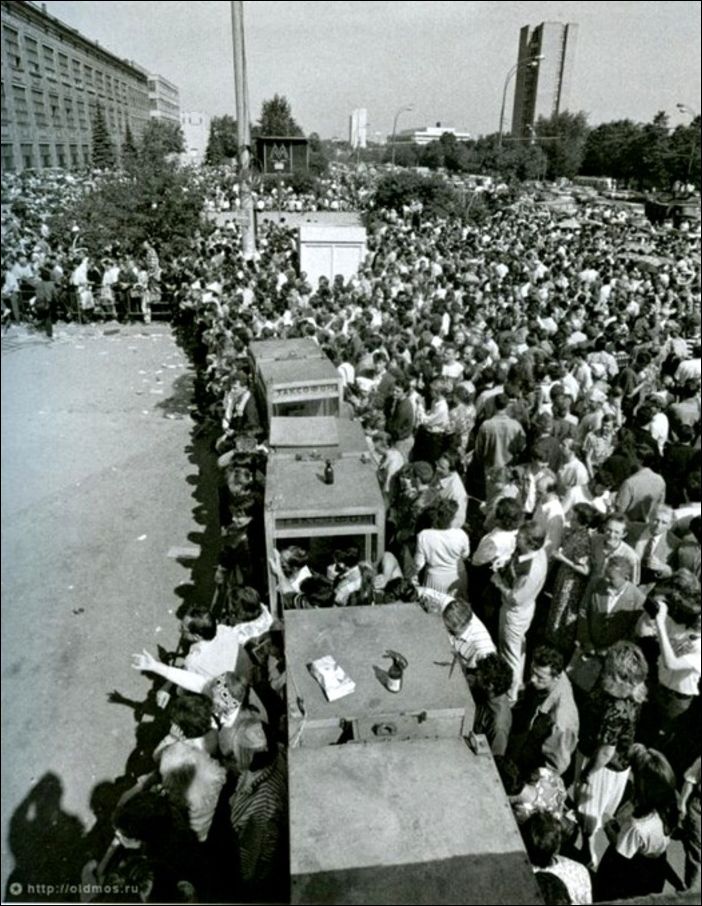 Жизнь в очередях