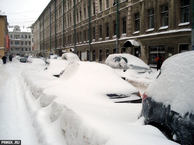 sankt-peterburg-in-snow-01