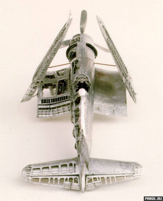 young-c-park-plane-model-03