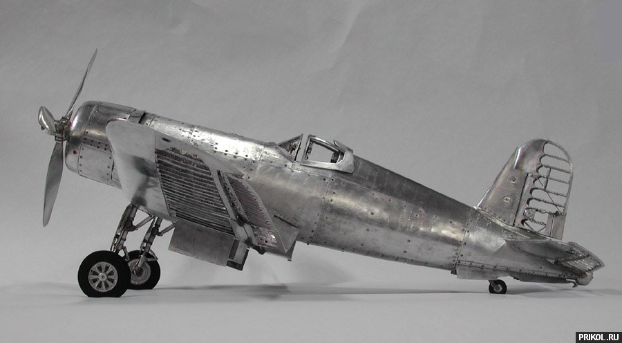 young-c-park-plane-model-05