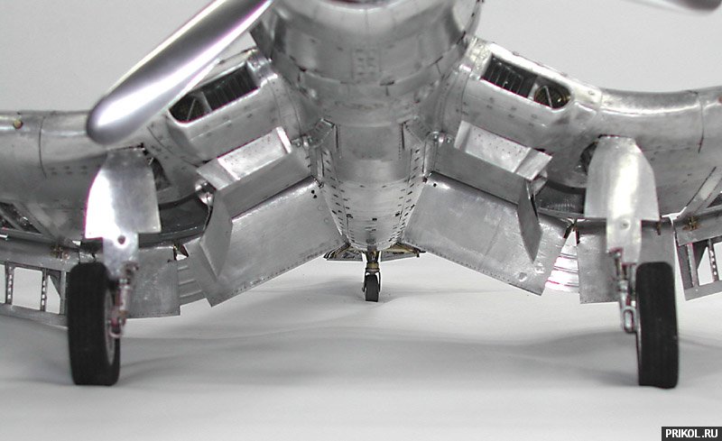 young-c-park-plane-model-12