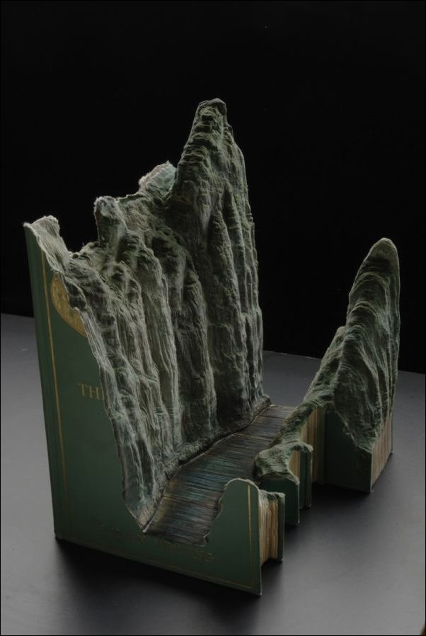 Скалистые пейзажи из книг