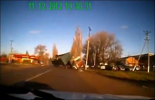 Грузовик с коровами