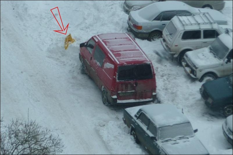 Проблемы с уборкой снега во дворе
