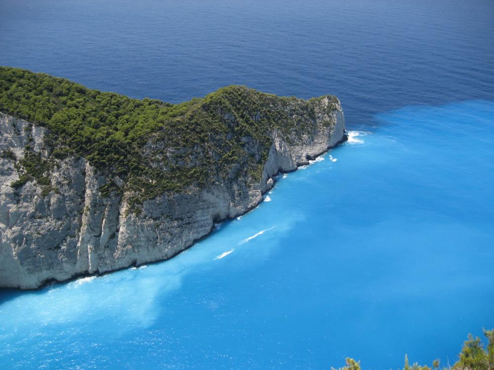 navagio-beach-in-the-zakynthos-island-03