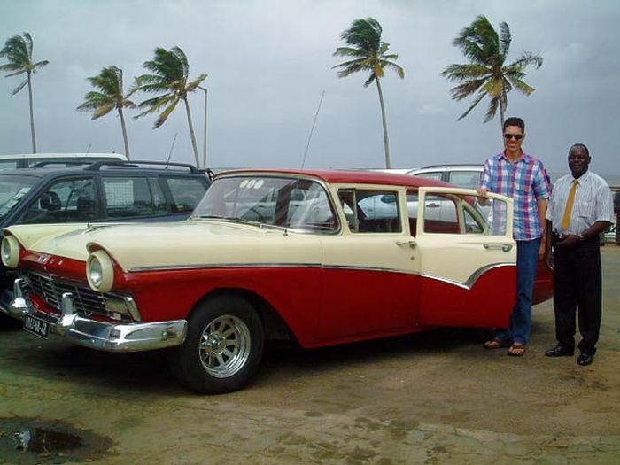 unusual-taxi-06