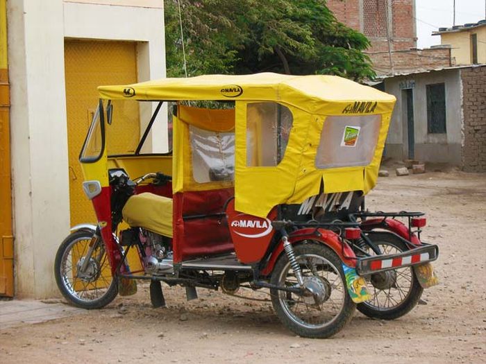 unusual-taxi-13