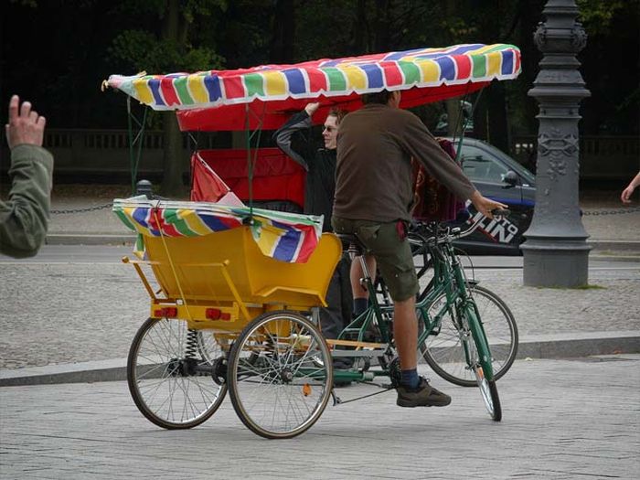 unusual-taxi-14