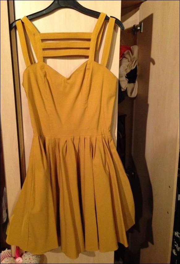 Продается платье