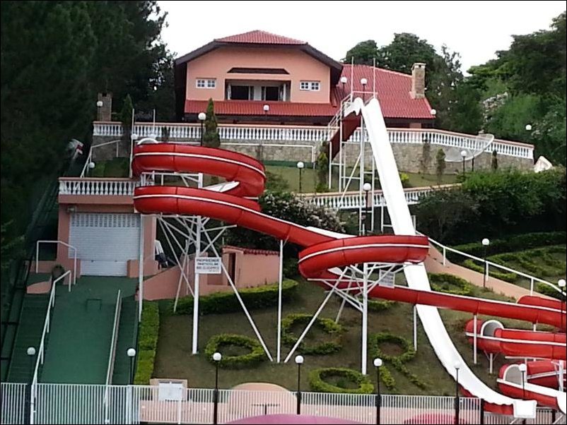 Аквапарк на заднем дворе