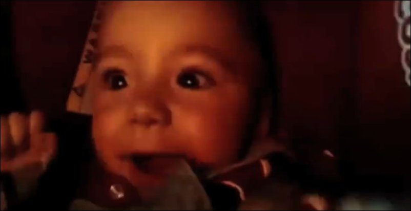 Реакция малышей когда машина въезжает в тоннель