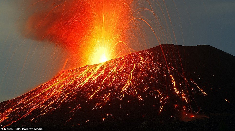 krakatoa-volcano-04