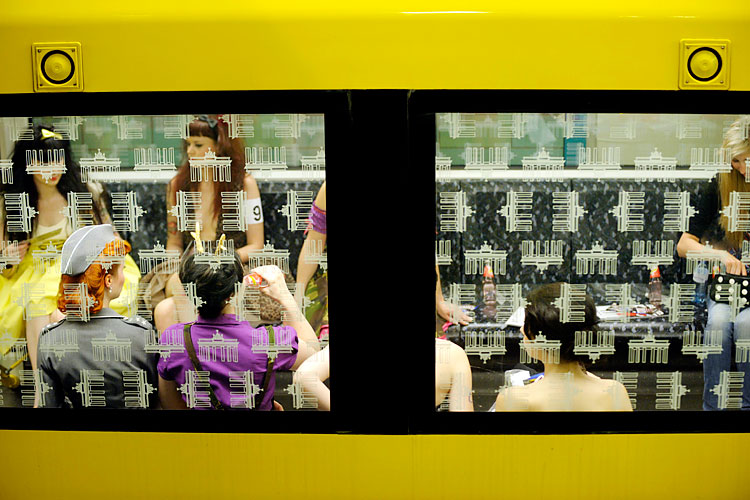 underground-catwalk-12