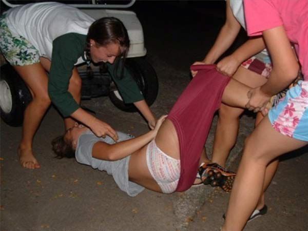 drunk-girls-18