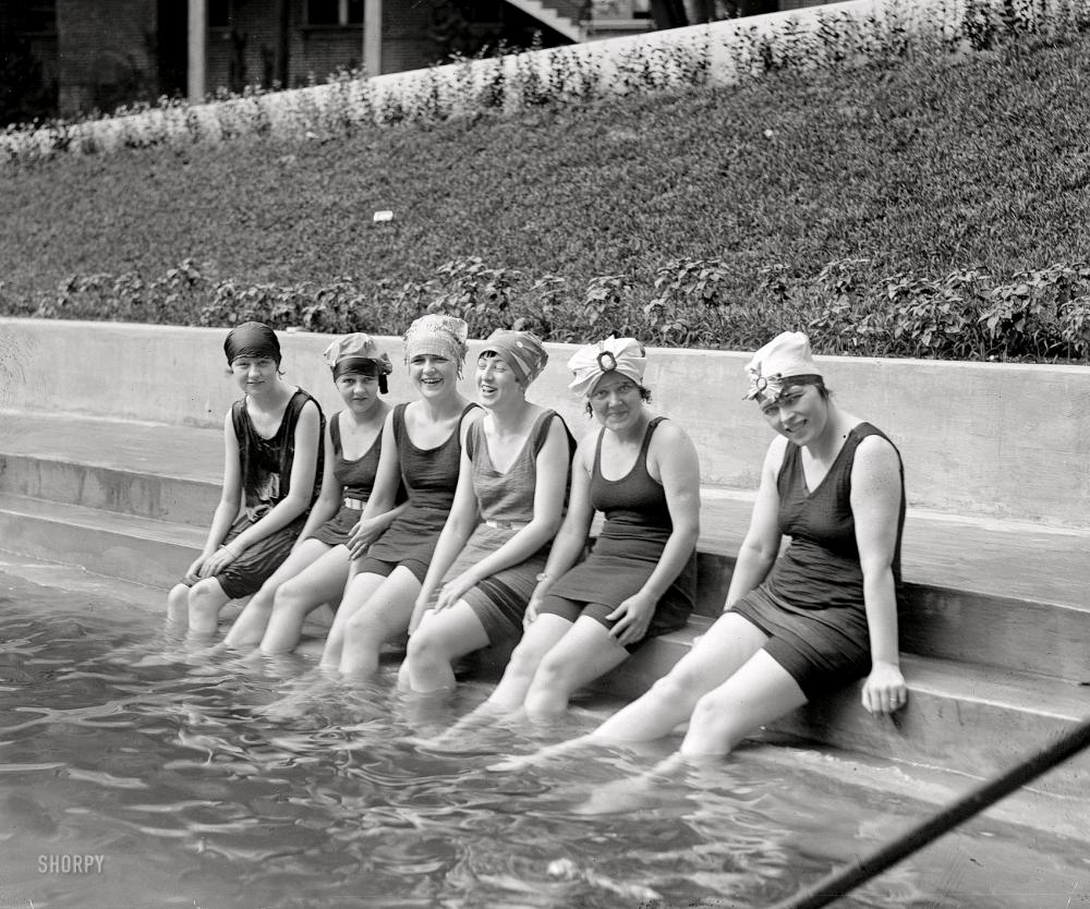 na-plyazhe-100-let-nazad-40