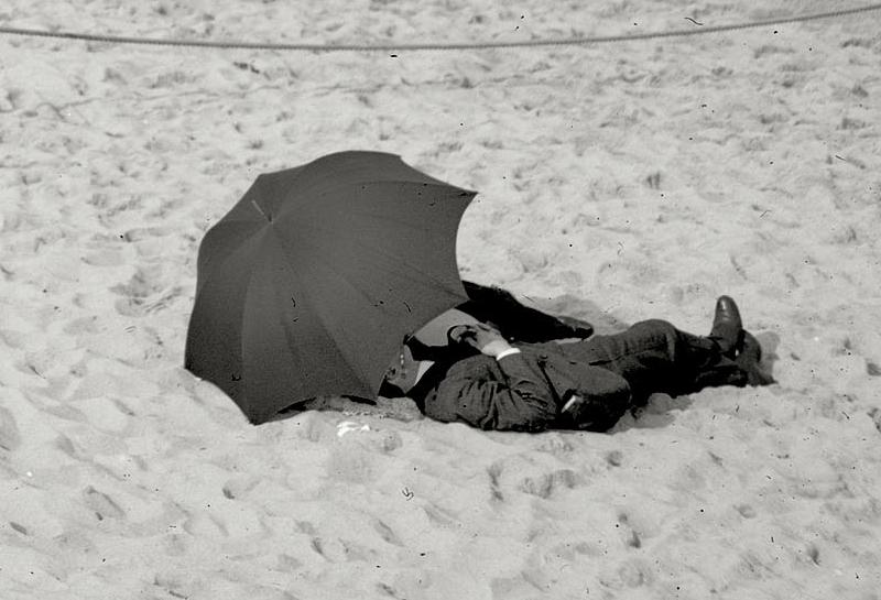 na-plyazhe-100-let-nazad-57