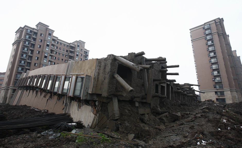 building-collapse-in-shanghai-07