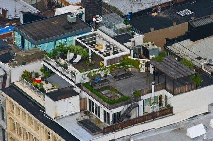rooftops-of-rich-people-20